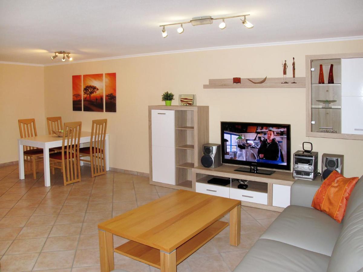 Apartment Freisinger-1 By Interhome Zachenberg ภายนอก รูปภาพ